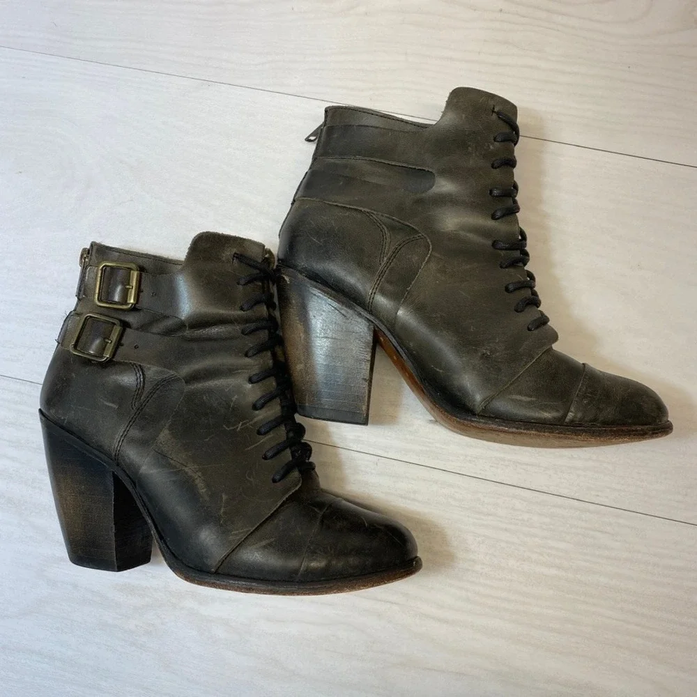 Freebird by Steven Women 7 Malry Ankle Boot Distressed Grey Buckle Lace Up